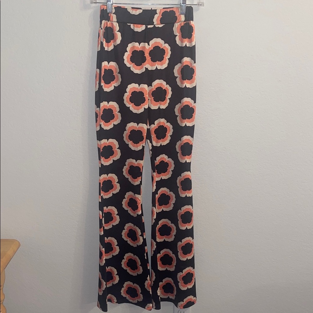 Floral Skin Tight Flair Leg Pants in Black and Tangerine